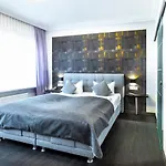 Hochwald 4*