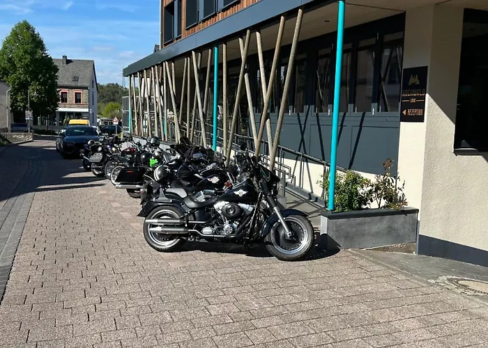 Hochwald 4*